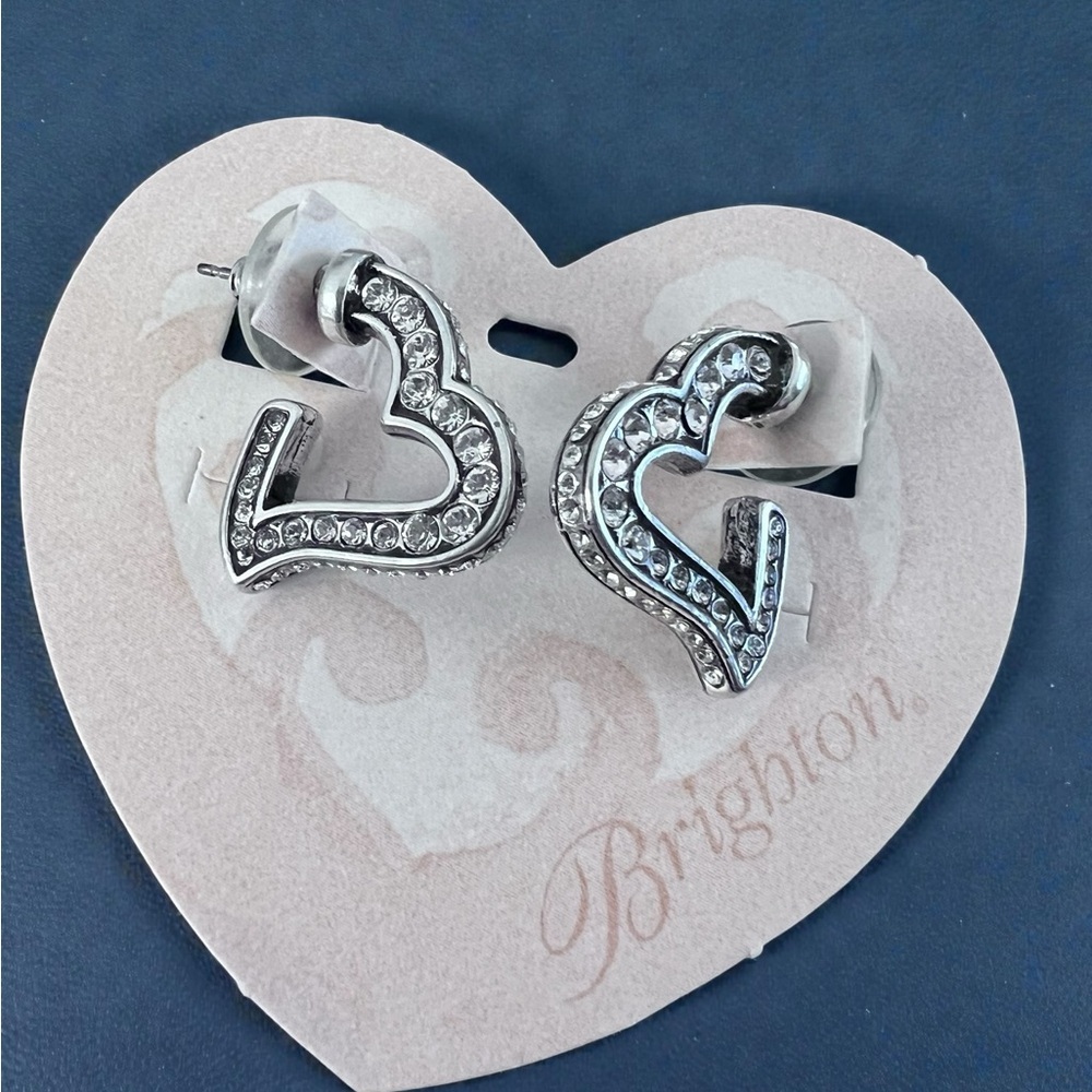 Brighton Urban Lights Silver Heart Crystal Post Earrings J15432 New on Card - Picture 7 of 11